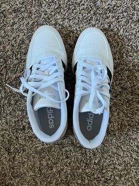 adidas White Sneakers with Black Stripe Accents